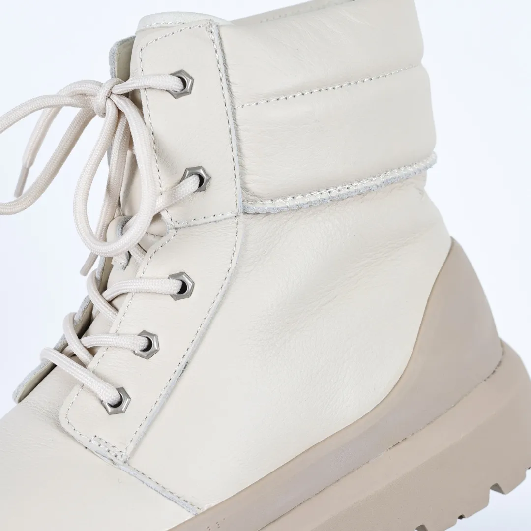 Copy price 💰720 Core recommendation Good price UGG sheepskin and fur integrated snow boots for men and women on the platform for foreign trade UGG Neumel Weather Hybrid men's high-top snow boots 1158208 Produced by the production line of a ten-year-old brand shoemaking factory, paying attention to every detail Longfeng A-grade genuine sheepskin and fur integrated products are completely manufactured in accordance with the ZP process. Size: 35 36 37 38 39 40 41 42 43 44 45